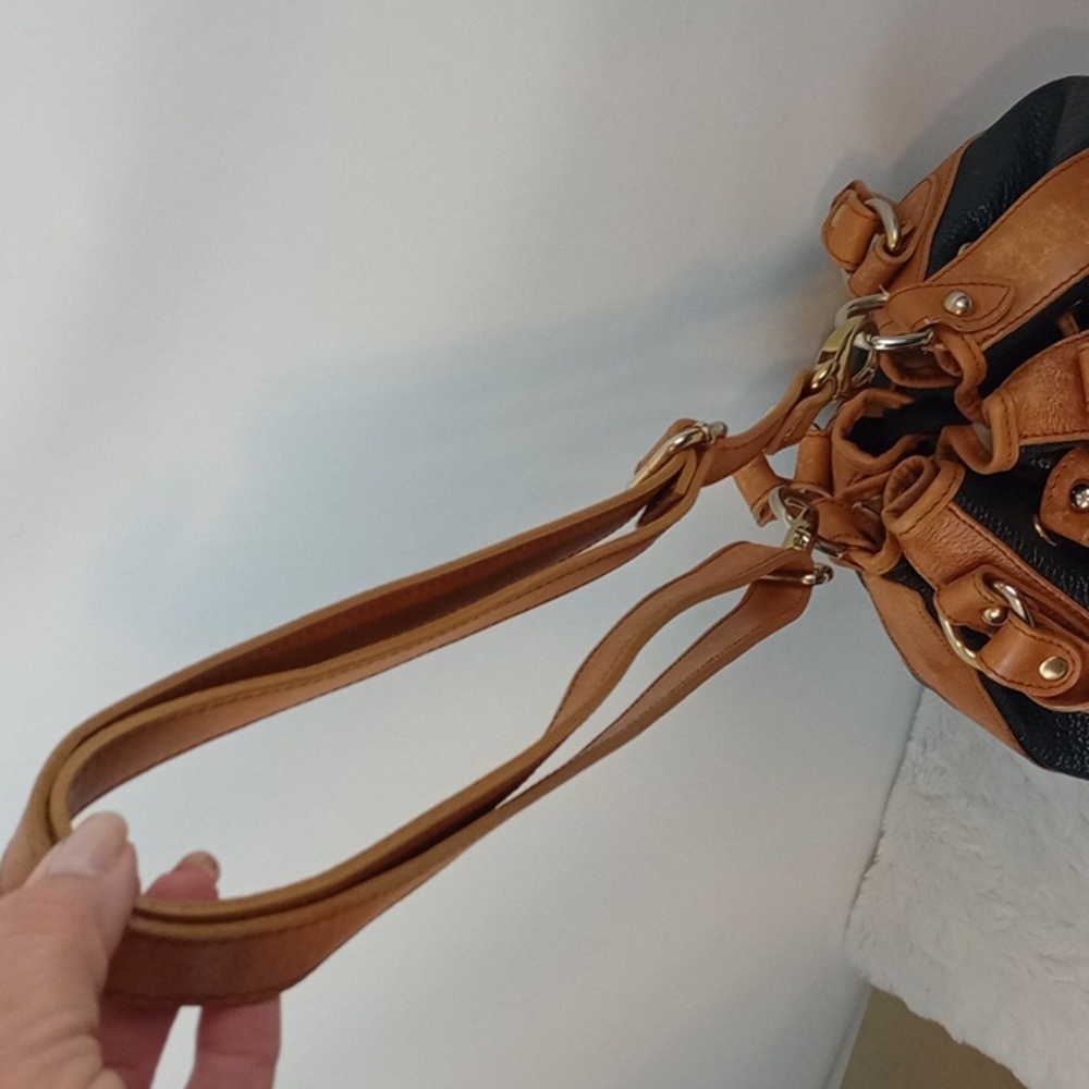 Cristina Italy real leather drawstring bucket bag with strap Black Brown - Picture 4 of 16
